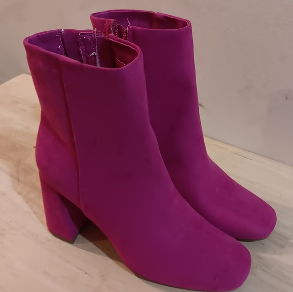 SUGAR Women's Element Square Toe Dress Booties - Picture 2 of 8